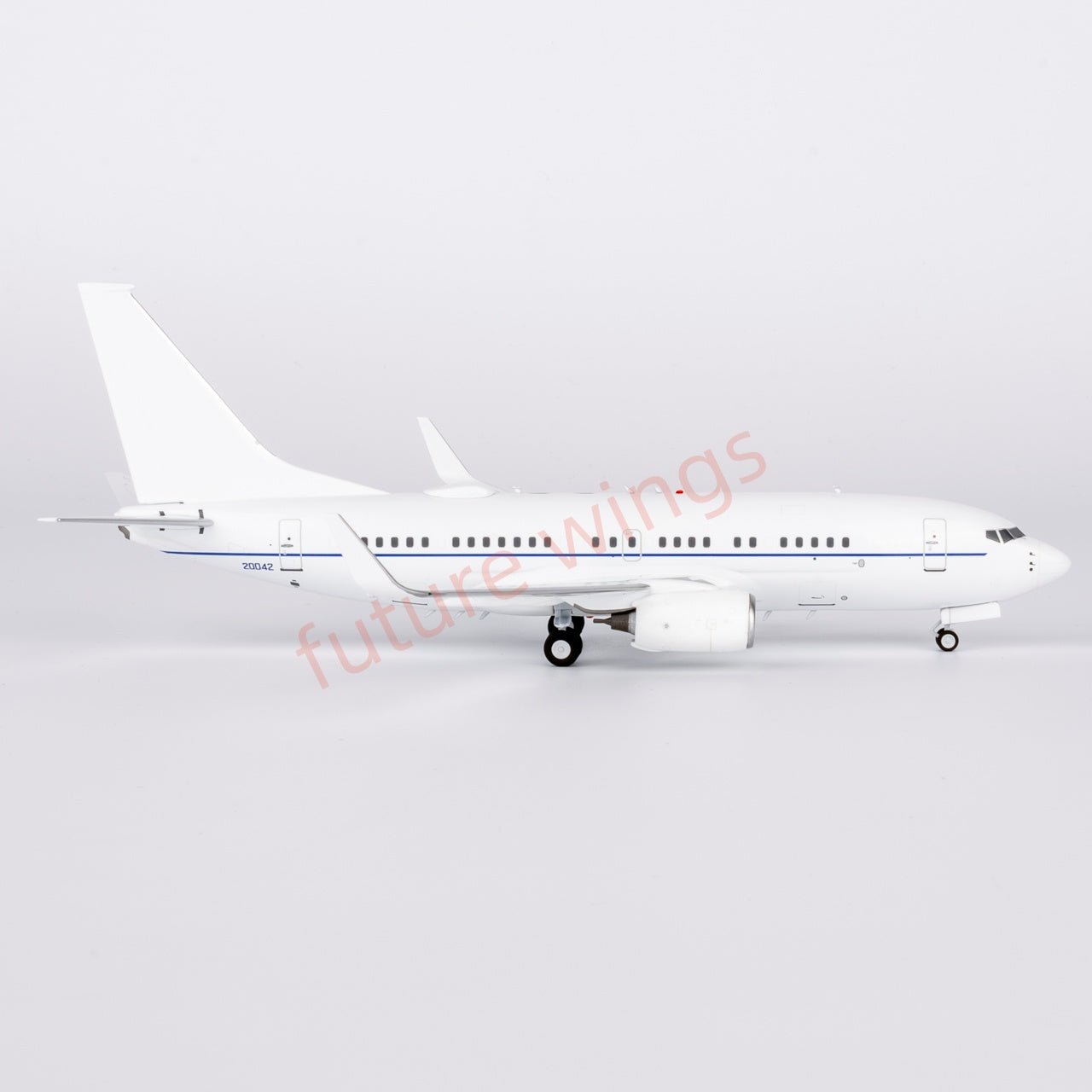 1:200 NG Models NG05008 USAF B737-700 C-40B 20042 Diecast Aircraft Model