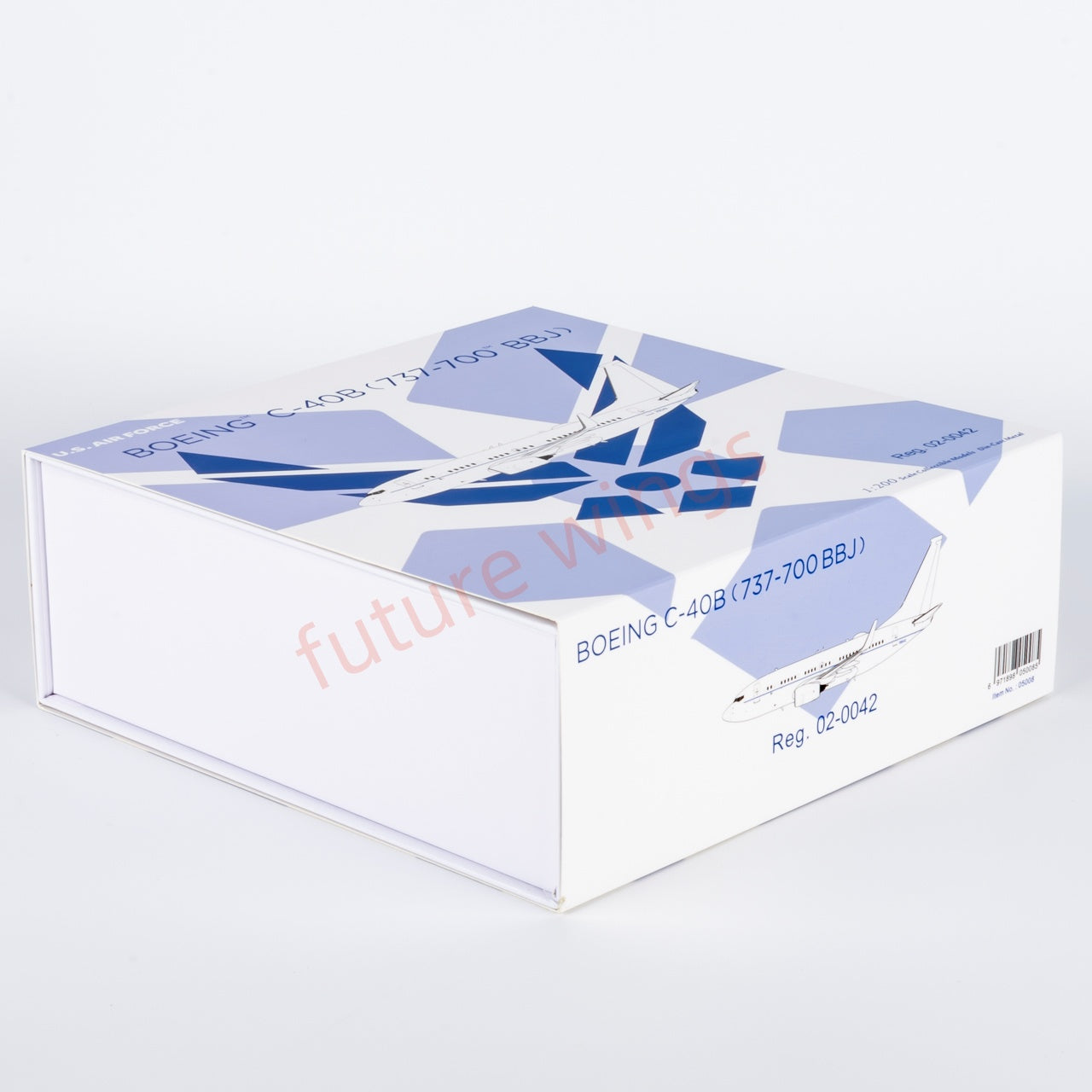 1:200 NG Models NG05008 USAF B737-700 C-40B 20042 Diecast Aircraft Model