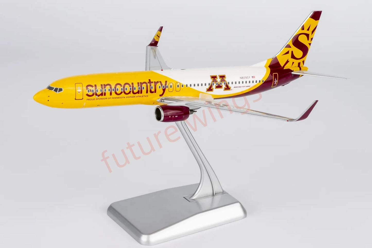 1:200 NG Models NG08049 Sun Country Airlines B737-800 N809SY Diecast Aircraft Model