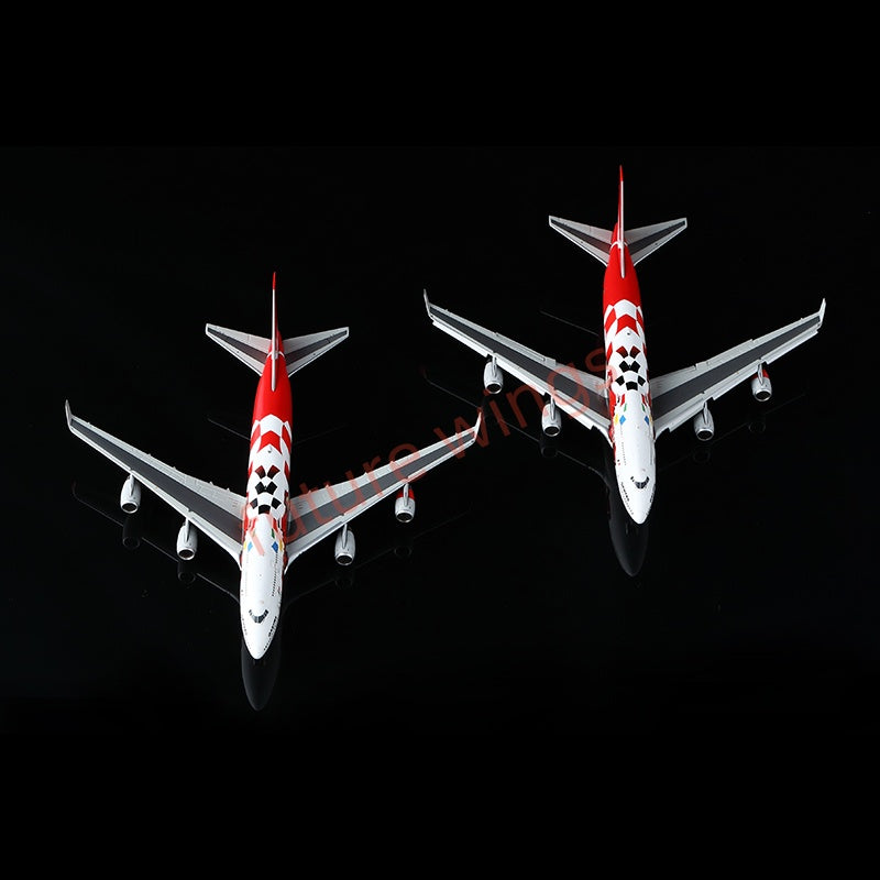 1:400 HX Models Qantas Airways B747-400 VH-OJC Aircraft Model Free Tractor +Stand