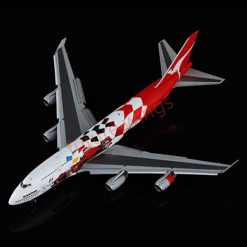 1:400 HX Models Qantas Airways B747-400 VH-OJC Aircraft Model Free Tractor +Stand