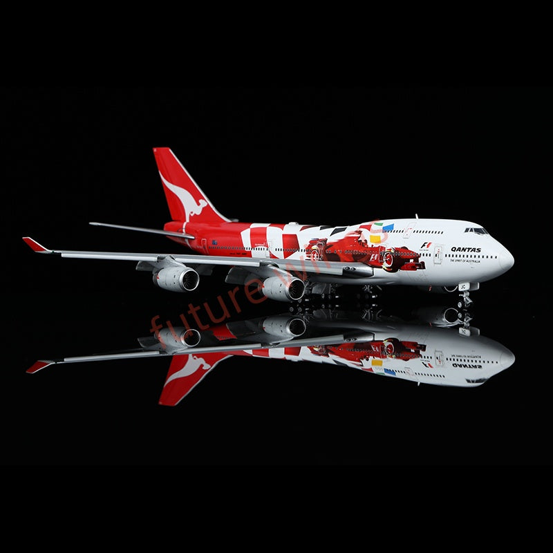 1:400 HX Models Qantas Airways B747-400 VH-OJC Aircraft Model Free Tractor +Stand