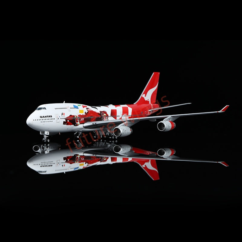 1:400 HX Models Qantas Airways B747-400 VH-OJC Aircraft Model Free Tractor +Stand