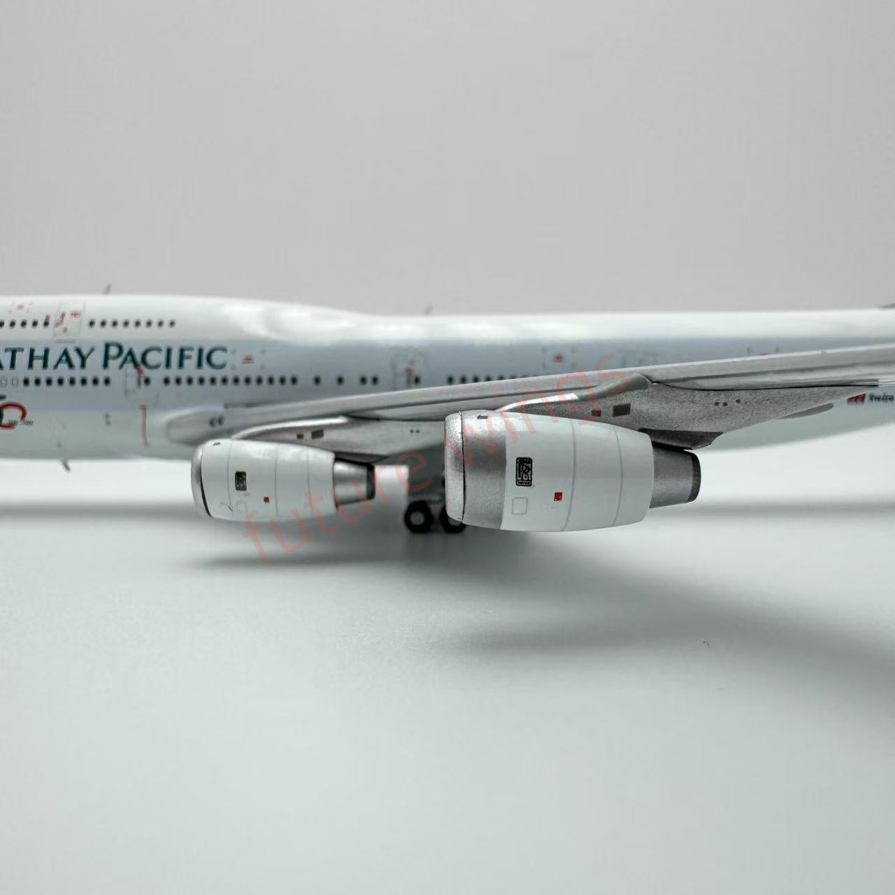 1:400 YY Wings Cathay Pacific B747-300 VR-HON "50years"Free Tractor +Stand