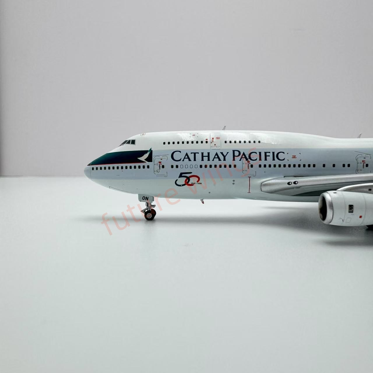 1:400 YY Wings Cathay Pacific B747-300 VR-HON "50years"Free Tractor +Stand