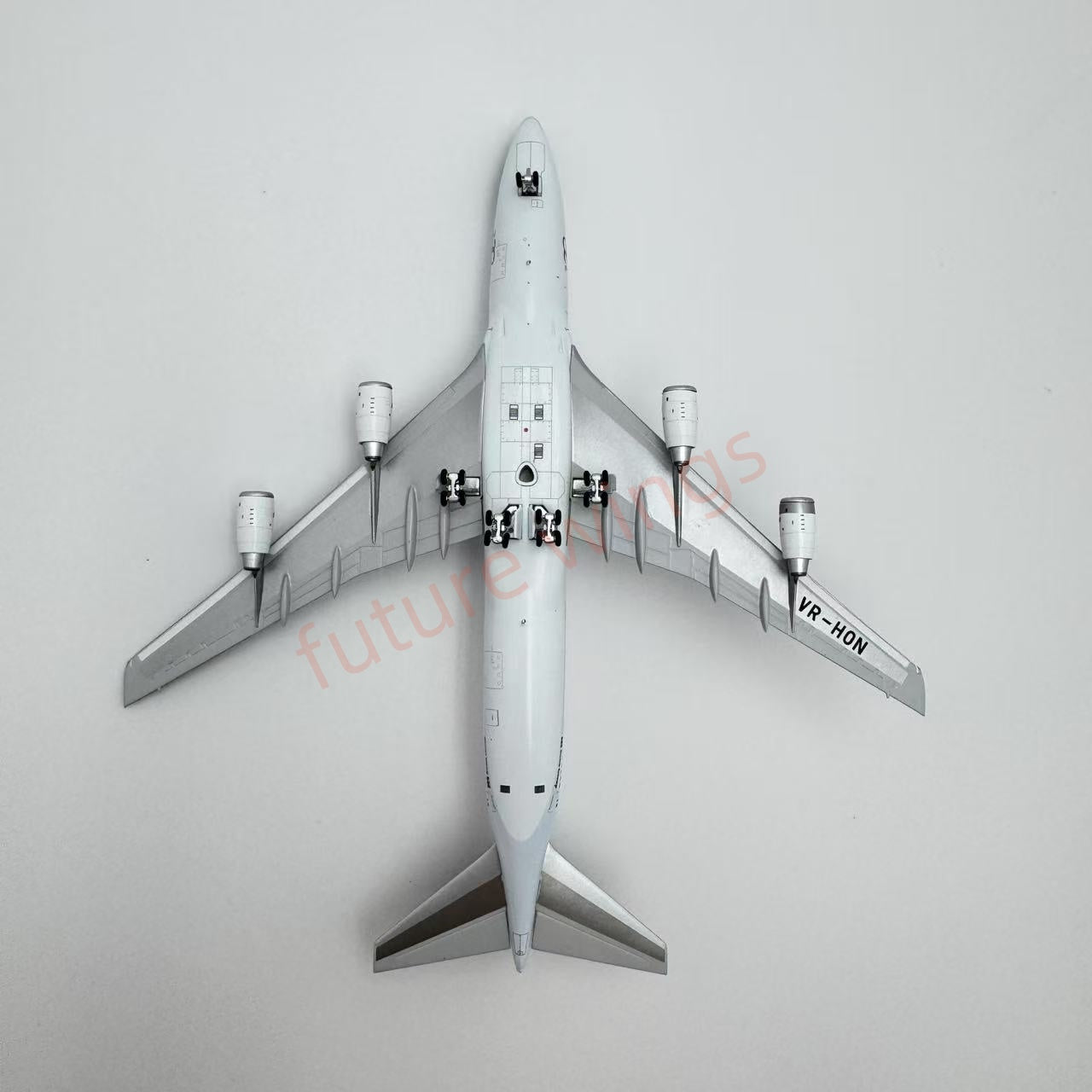 1:400 YY Wings Cathay Pacific B747-300 VR-HON "50years"Free Tractor +Stand