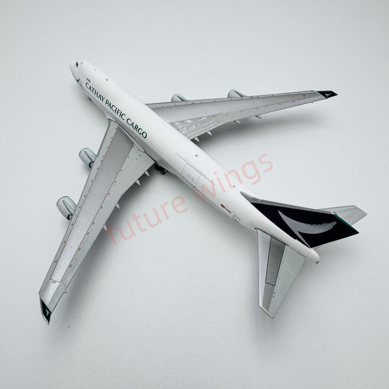 1:400 YY Wings Cathay Pacific Cargo B747-400F B-LIA Aircraft Model+Free Tractor