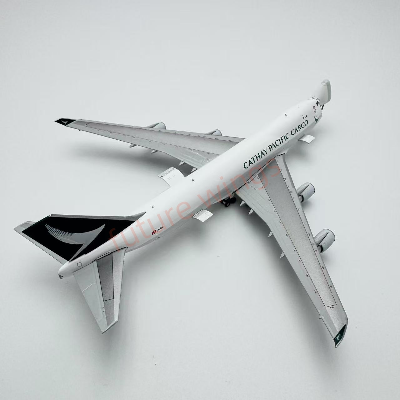 1:400 YY Wings Cathay Pacific Cargo B747-400F B-LIA Aircraft Model+Free Tractor
