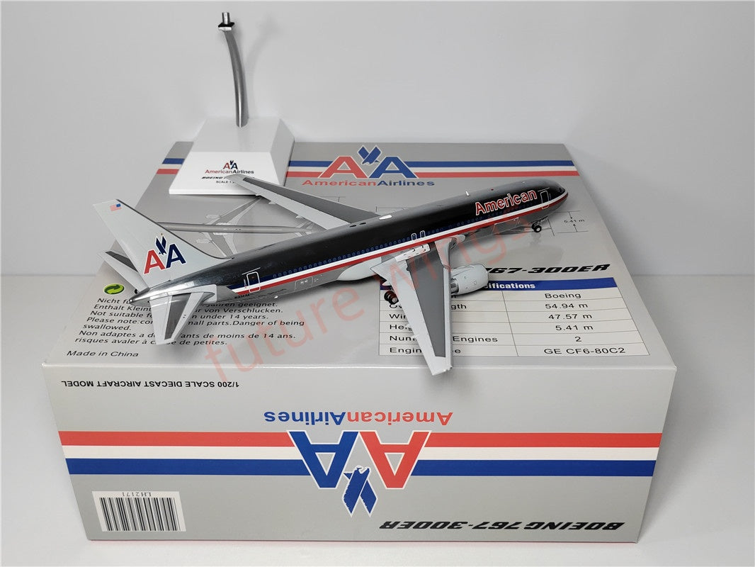 1:200 JC Wings LH2171 American Airlines B767-300ER N374AA Aircraft Model