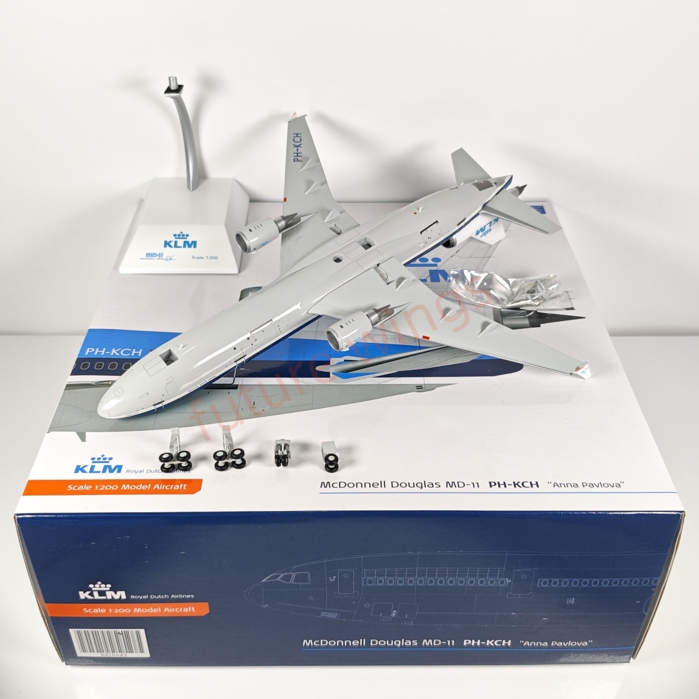 1:200 JC Wings XX20043 KLM McDonnell Douglas MD-11 PH-KCH Aircraft Model