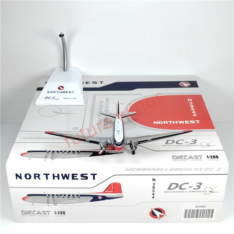 1:200 JC Wings XX2382 Northwest Airlines DC-3 N39544 Diecast Aircraft Model