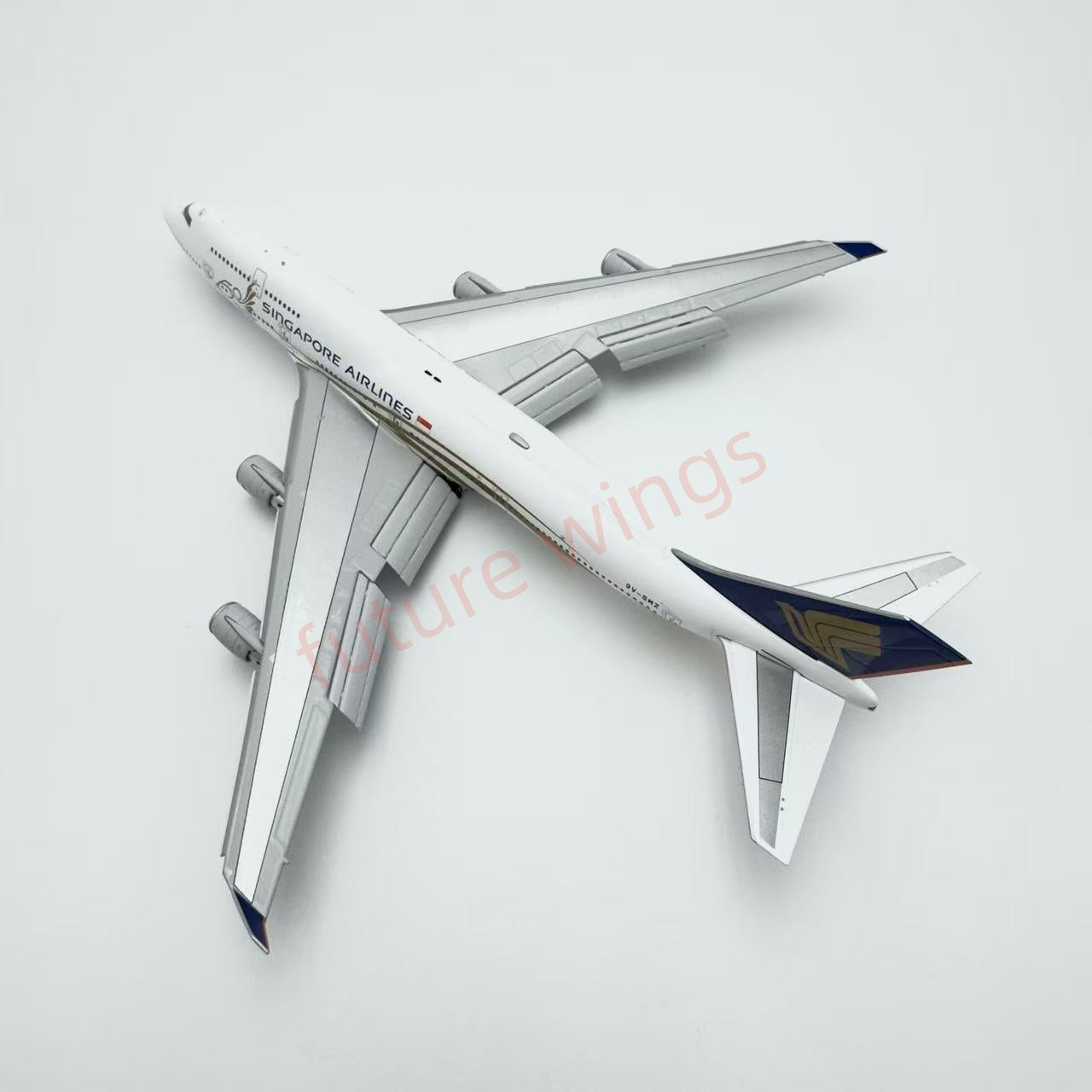 1:400 YY Wings Singapore Airlines B747-400 9V-SMZ “50years” Aircraft Model Free Tractor+Stand