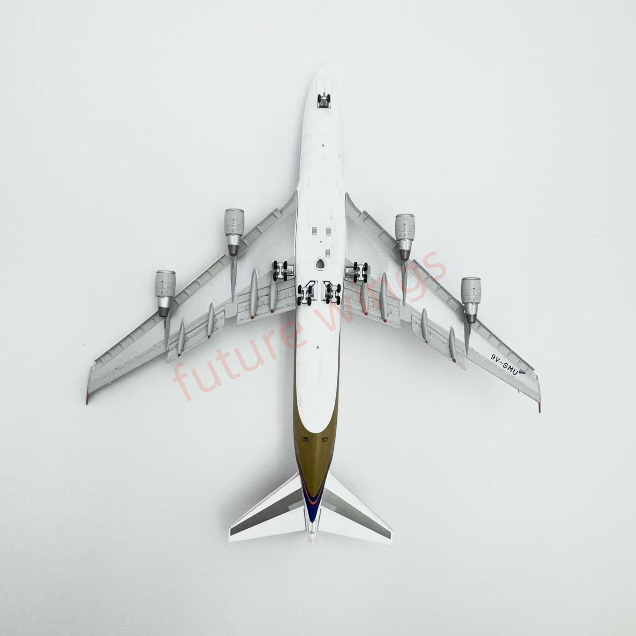 1:400 YY Wings Singapore Airlines B747-400 9V-SMU Aircraft Model Free Tractor+Stand