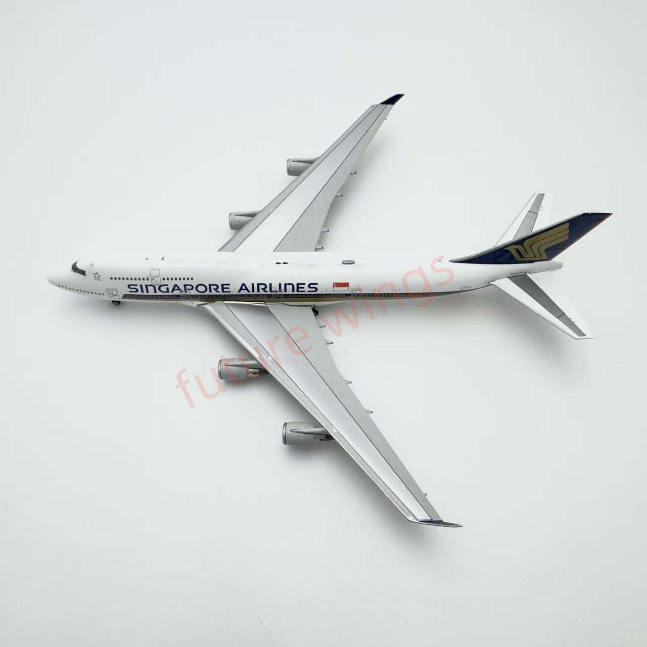1:400 YY Wings Singapore Airlines B747-400 9V-SMU Aircraft Model Free Tractor+Stand