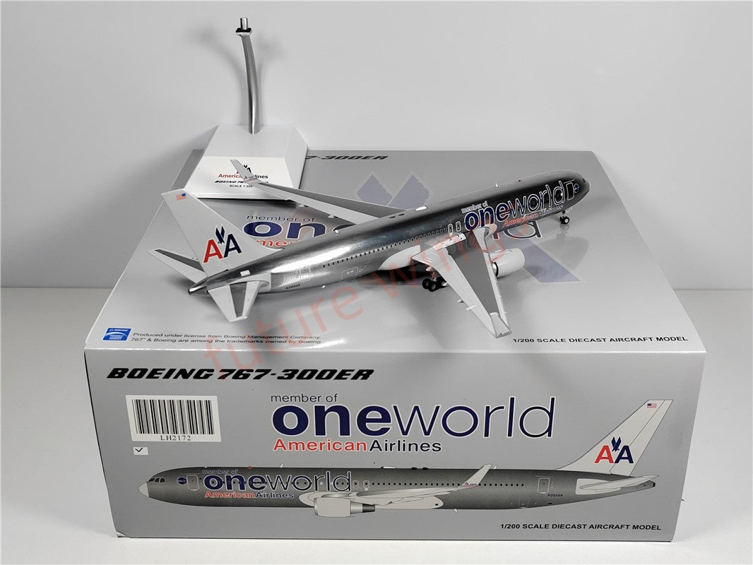 1:200 JC Wings LH2172 American Airlines B767-300ER N395AN "One World"Diecast Aircraft Model