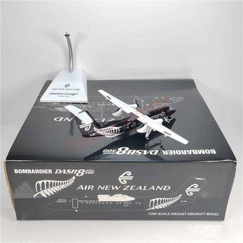 1:200 JC Wings XX2272 Air NewZeland Dash8 Q300 ZK-NEM Diecast Aircraft Model