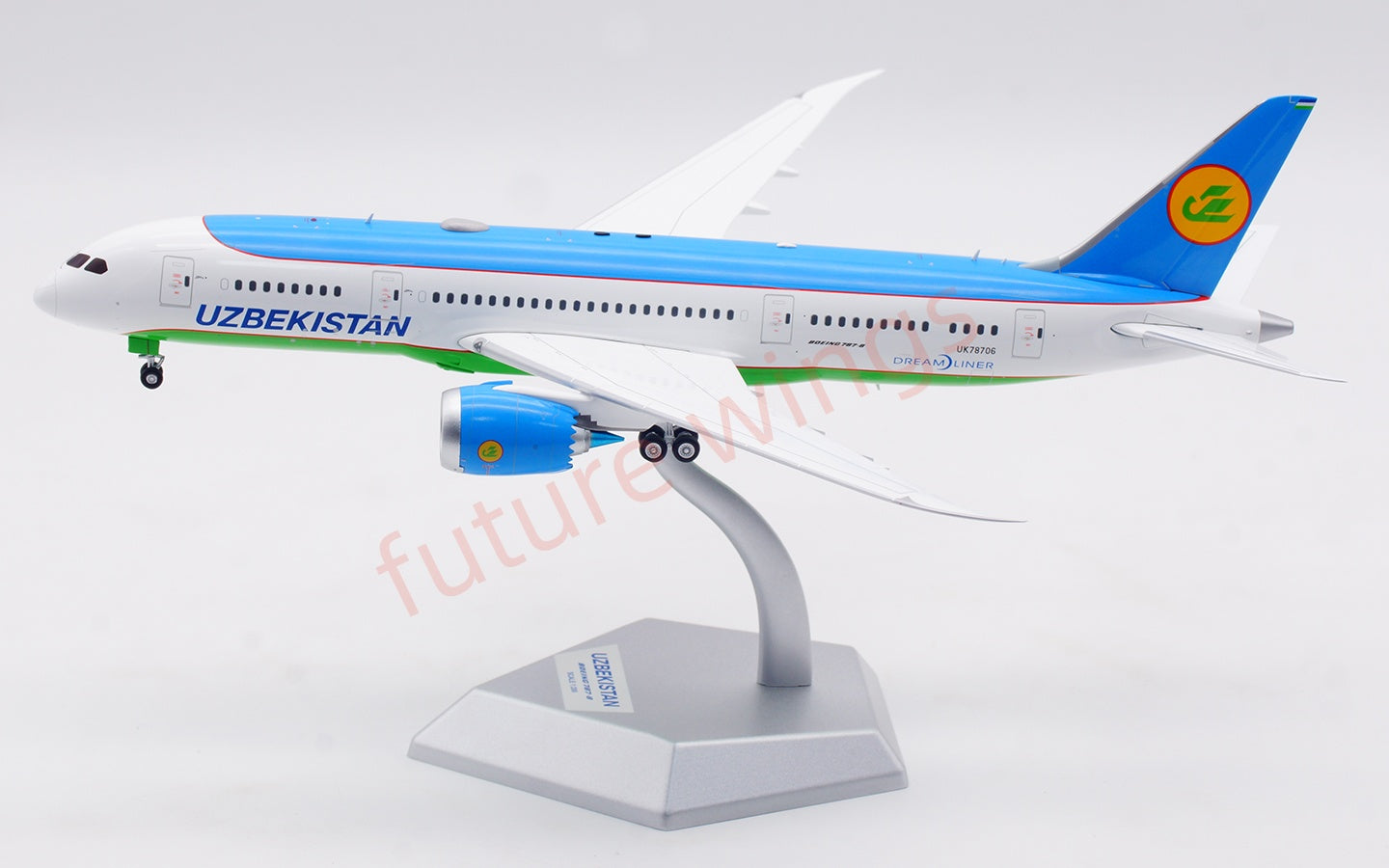 1:200 SQ Wings Uzbekistan Airways B787-8 UK78701 UK78706 Diecast Aircraft Model
