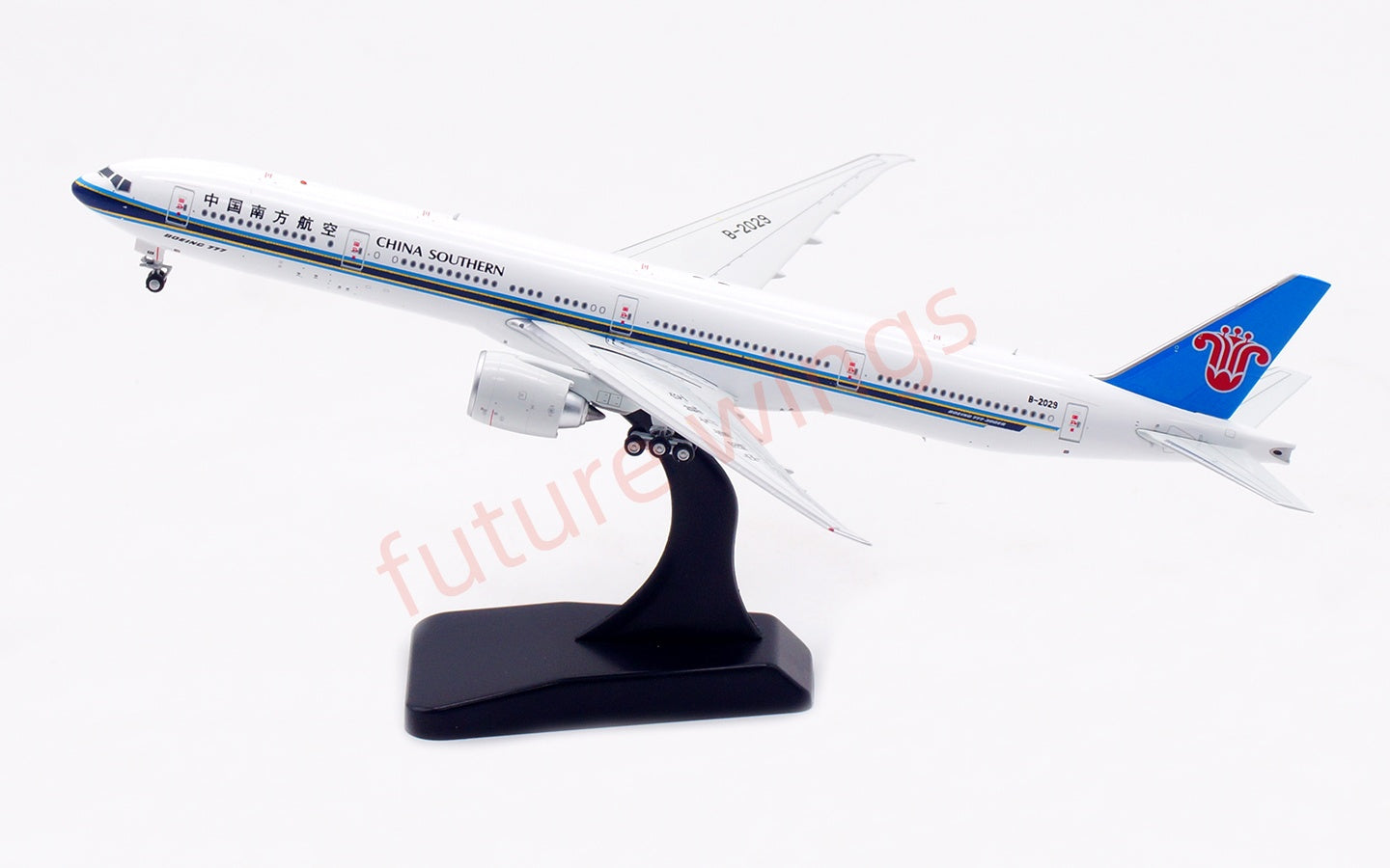1:400 Aviation400 China Southern Airlines B777-300ER B-2029 Aircraft Model Free Tractor+Stand