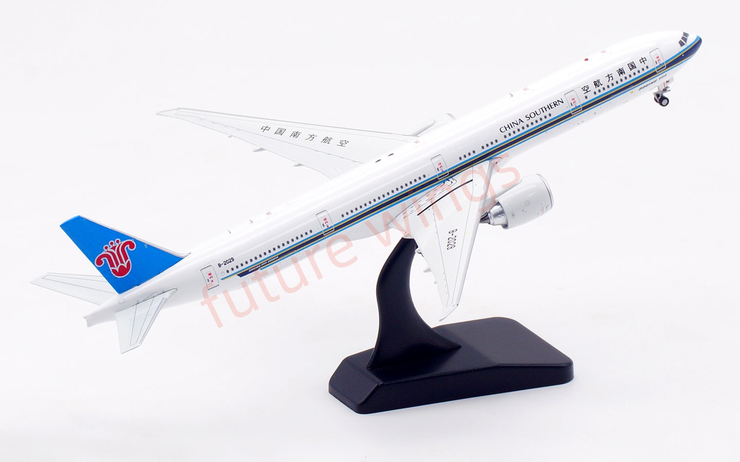 1:400 Aviation400 China Southern Airlines B777-300ER B-2029 Aircraft Model Free Tractor+Stand