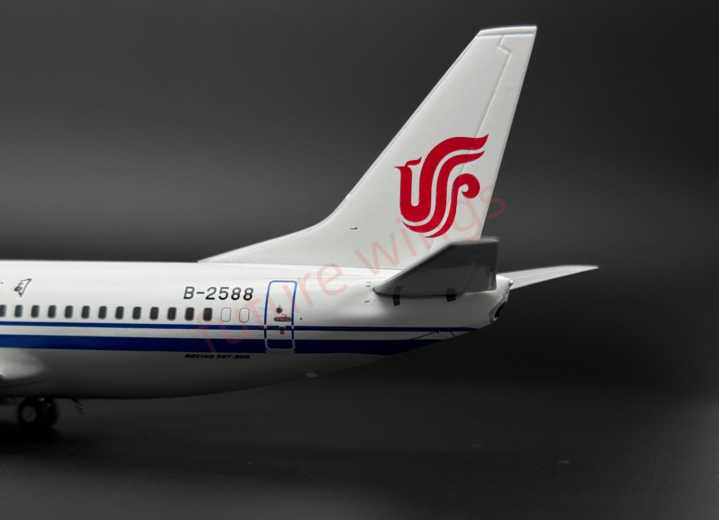 1:200 KJ Model(InFlight200*) Air China B737-200 B-2588 Diecast Aircraft Model