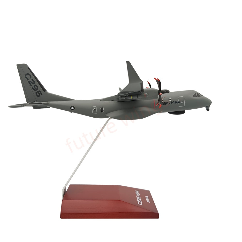 1:100 Airbus C-295 Tactical Transporter Aircraft Model With Stand