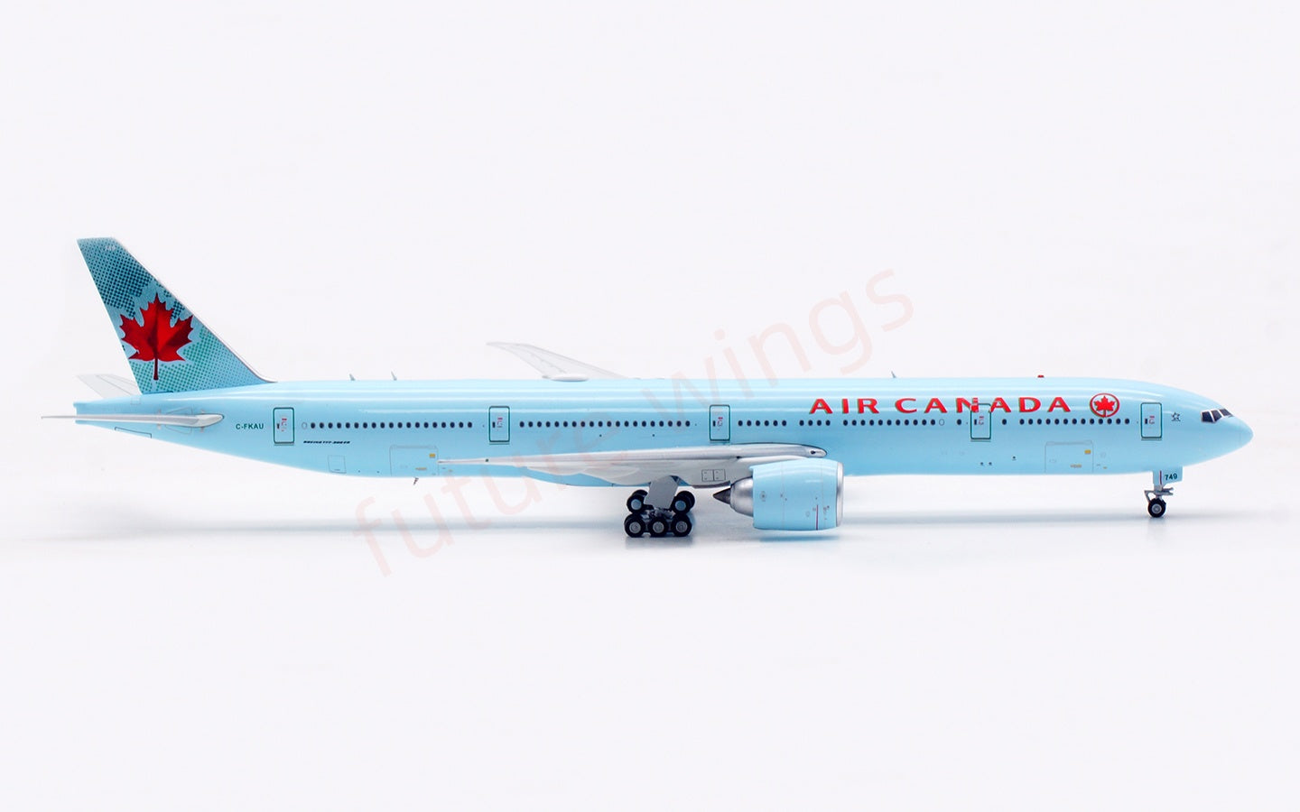 1:400 Aviation400 Air Canada B777-300ER C-FKAU Aircraft Model Free Tractor+Stand