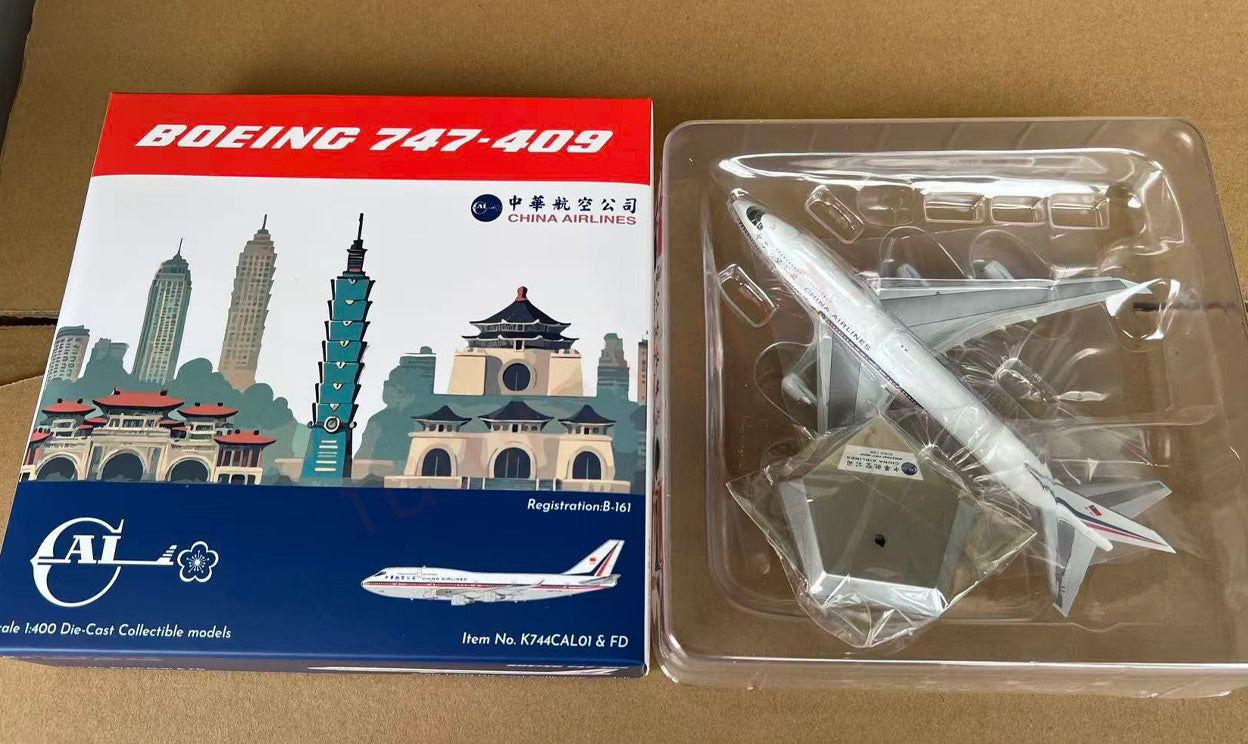 1:400 Kylin Model China Airlines B747-400 B-161 Aircraft Model Free Tractor+Stand