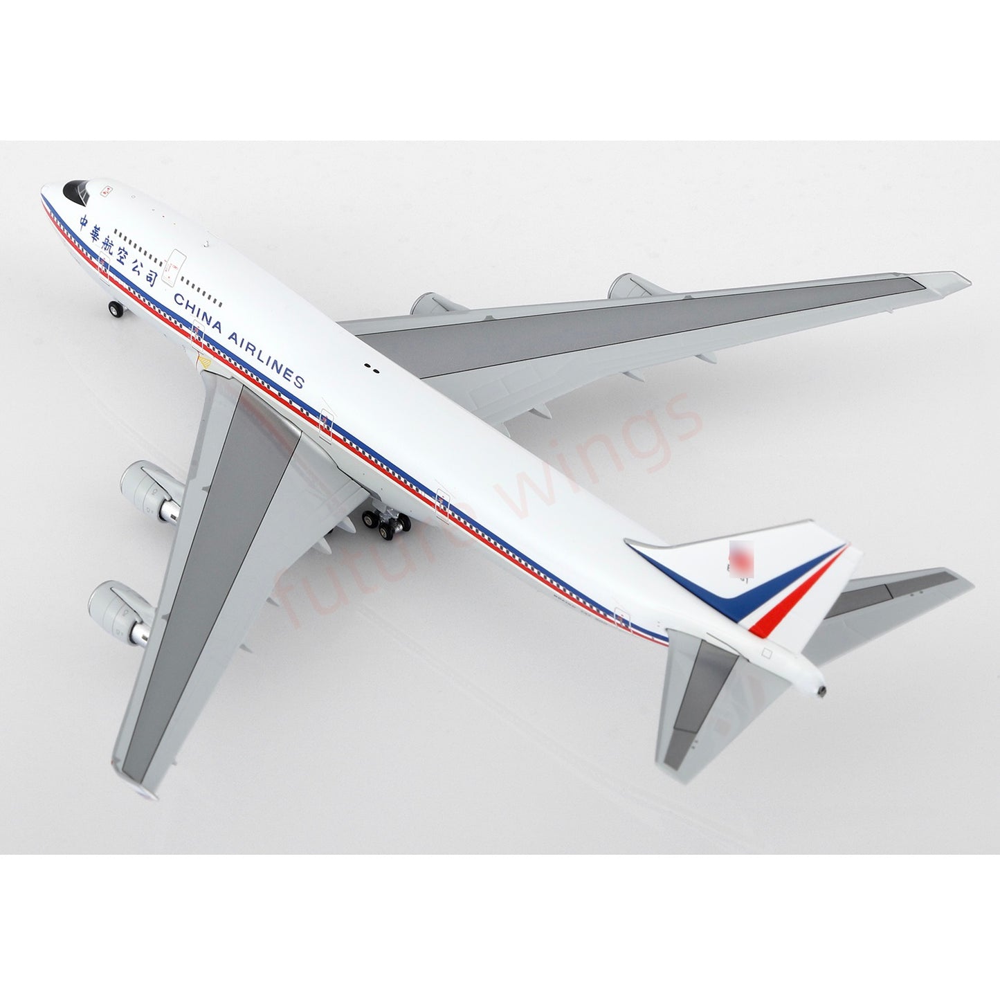 1:400 Kylin Model China Airlines B747-400 B-161 Aircraft Model Free Tractor+Stand