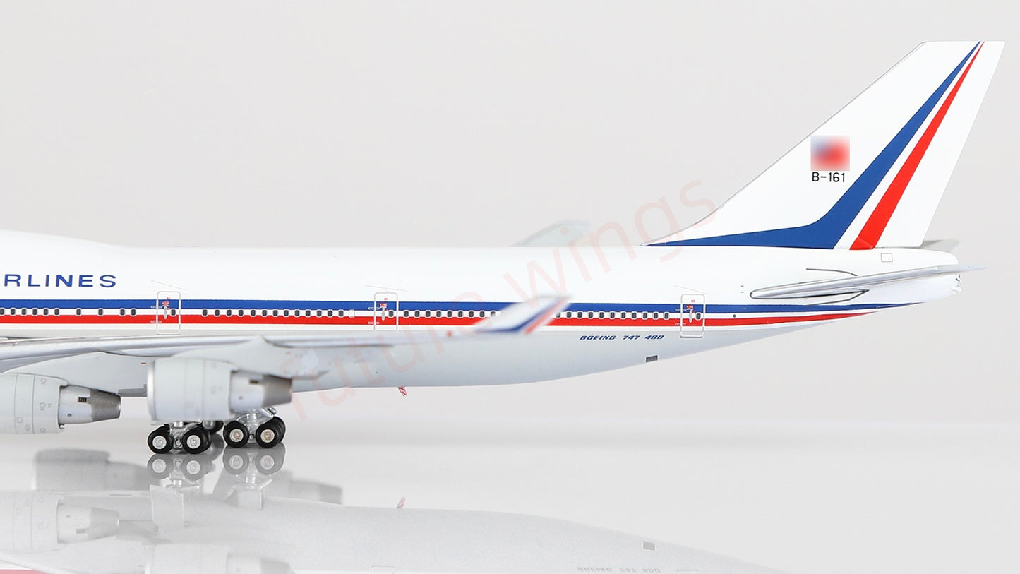 1:400 Kylin Model China Airlines B747-400 B-161 Aircraft Model Free Tractor+Stand