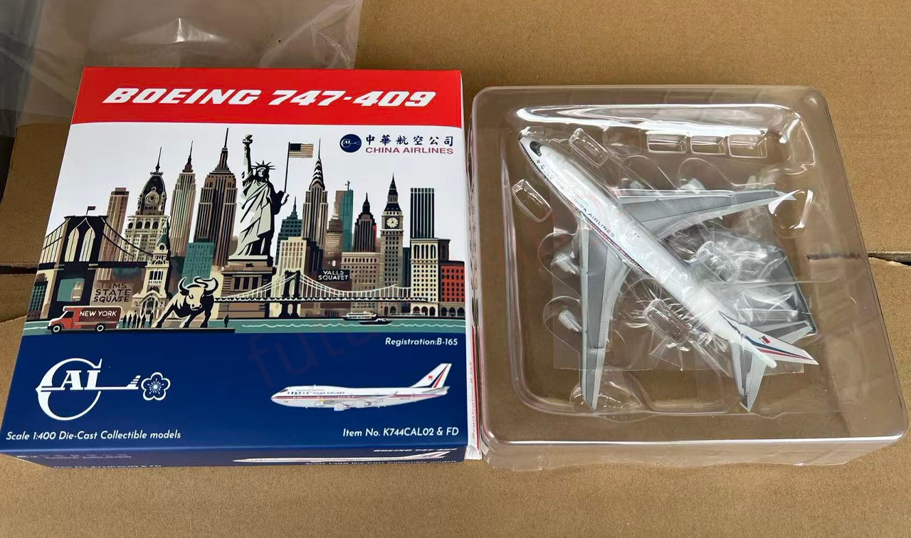 1:400 Kylin Model China Airlines B747-400 B-165 Aircraft Model Free Tractor+Stand