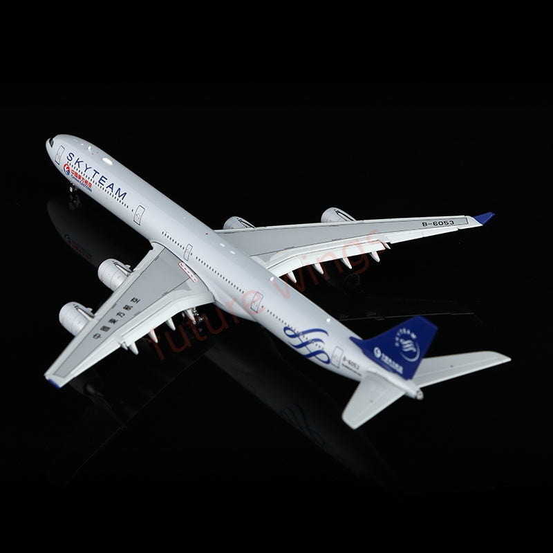 1:400 YY Wings China Eastern Airlines A340-600 B-6053 "SKYTEAM" Aircraft Model+Free Tractor