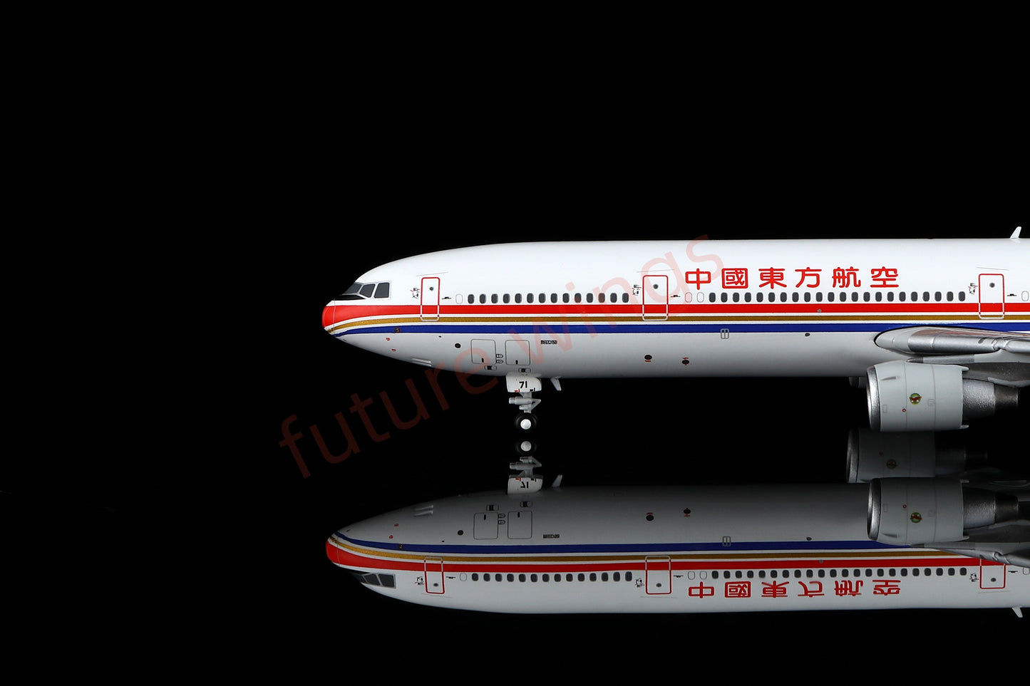 1:400 HX Models China Eastern McDonnell MD-11 B-2171 B-2172 B-2173 B-2174 B-2175 Aircraft Model+Free Tractor