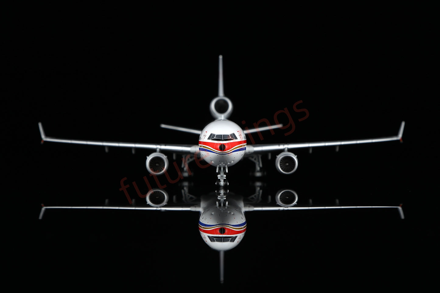1:400 HX Models China Eastern McDonnell MD-11 B-2171 B-2172 B-2173 B-2174 B-2175 Aircraft Model+Free Tractor