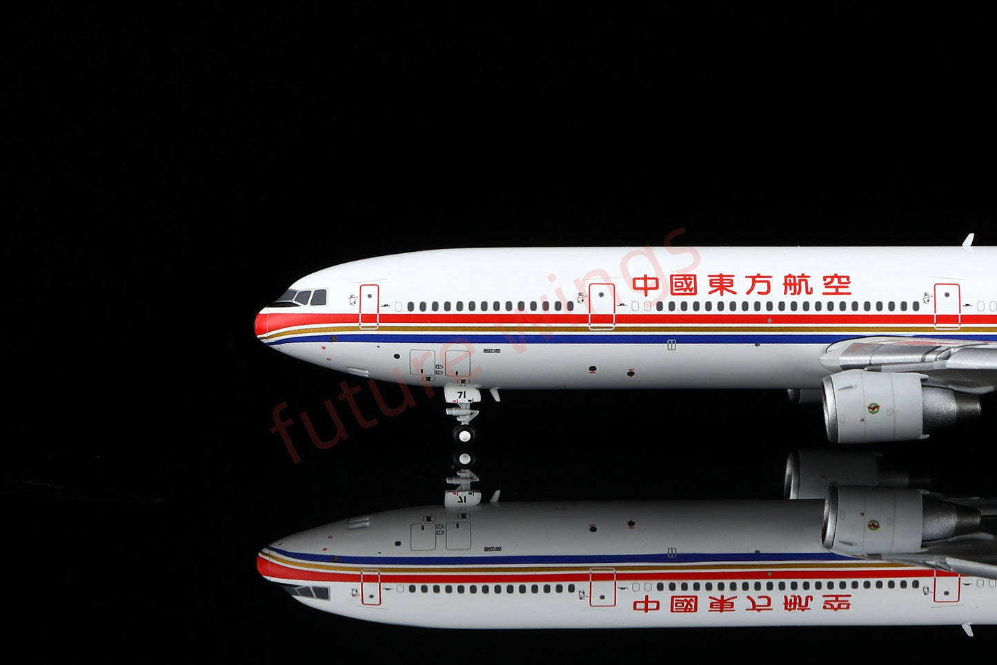 1:400 HX Models China Eastern McDonnell MD-11 B-2171 B-2172 B-2173 B-2174 B-2175 Aircraft Model+Free Tractor