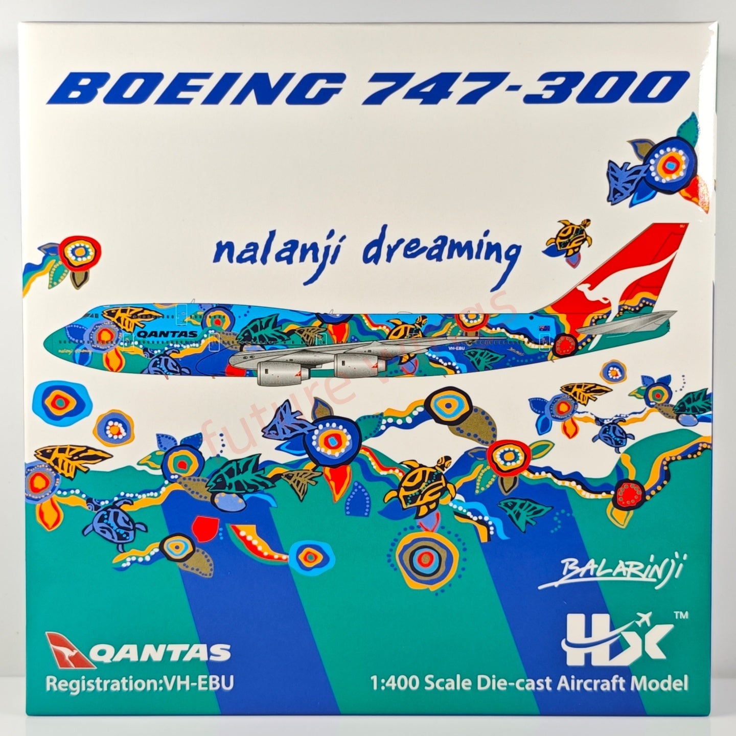 1:400 HX Models Qantas Airways B747-300 VH-EBU Aircraft Model Free Tractor +Stand