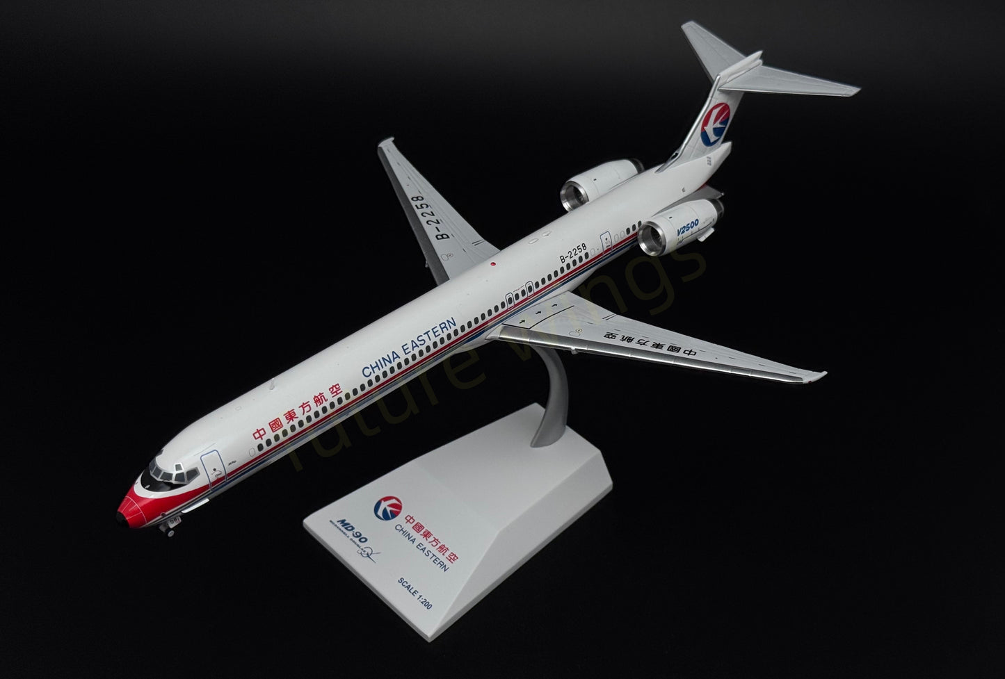 1:200 KJ Model(JC Wings) China Eastern MD-90 B-2258 Diecast Aircraft Model