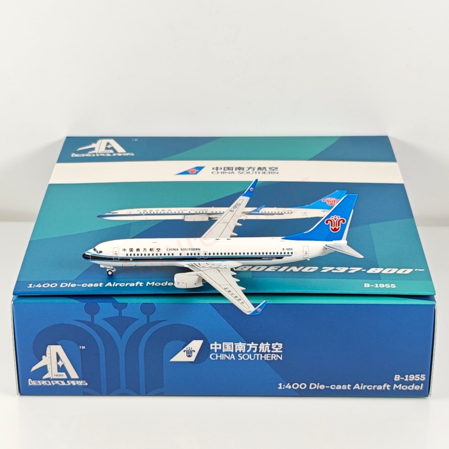 1:400 AeroPolaris China Southern Airlines B737-800 B-1955 Aircraft Model+Free Tractor