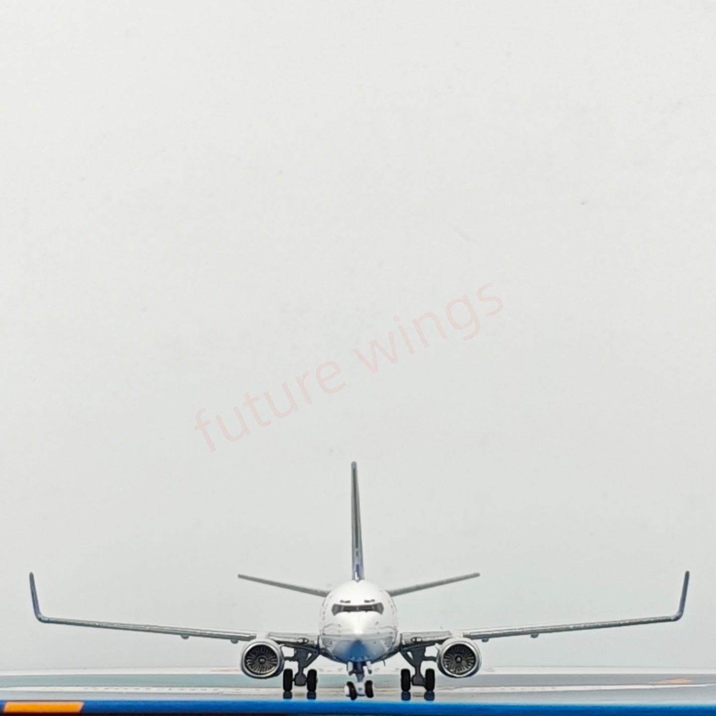 1:400 AeroPolaris Hainan Airlines B737-800 B-2159 Aircraft Model+Free Tractor