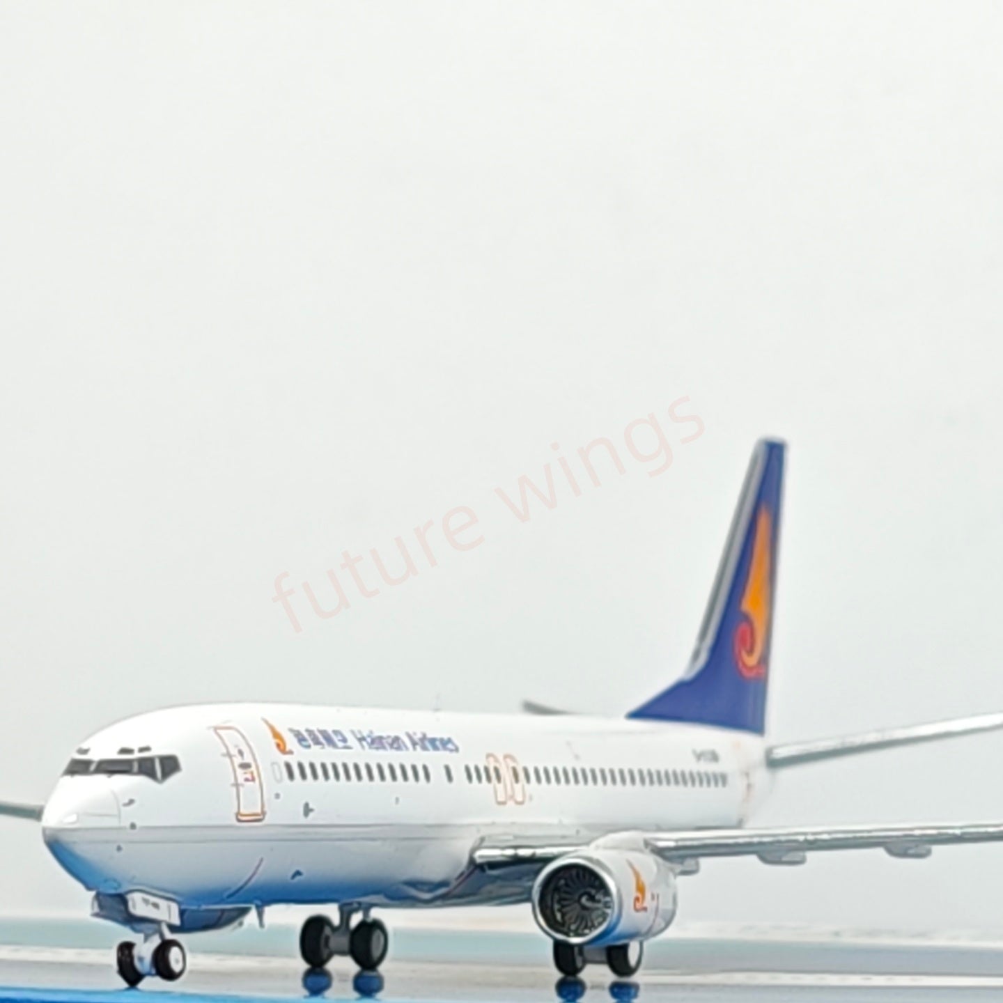 1:400 AeroPolaris Hainan Airlines B737-800 B-2159 Aircraft Model+Free Tractor