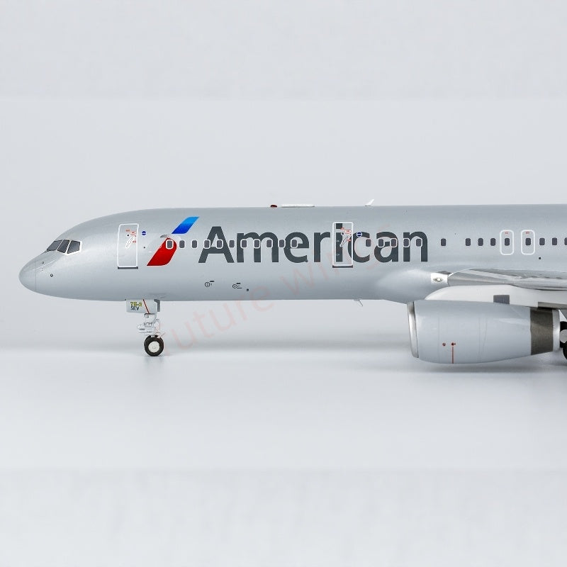 1:200 NG Models NG42033 American Airlines B757-200 N187AN Diecast Aircraft Model