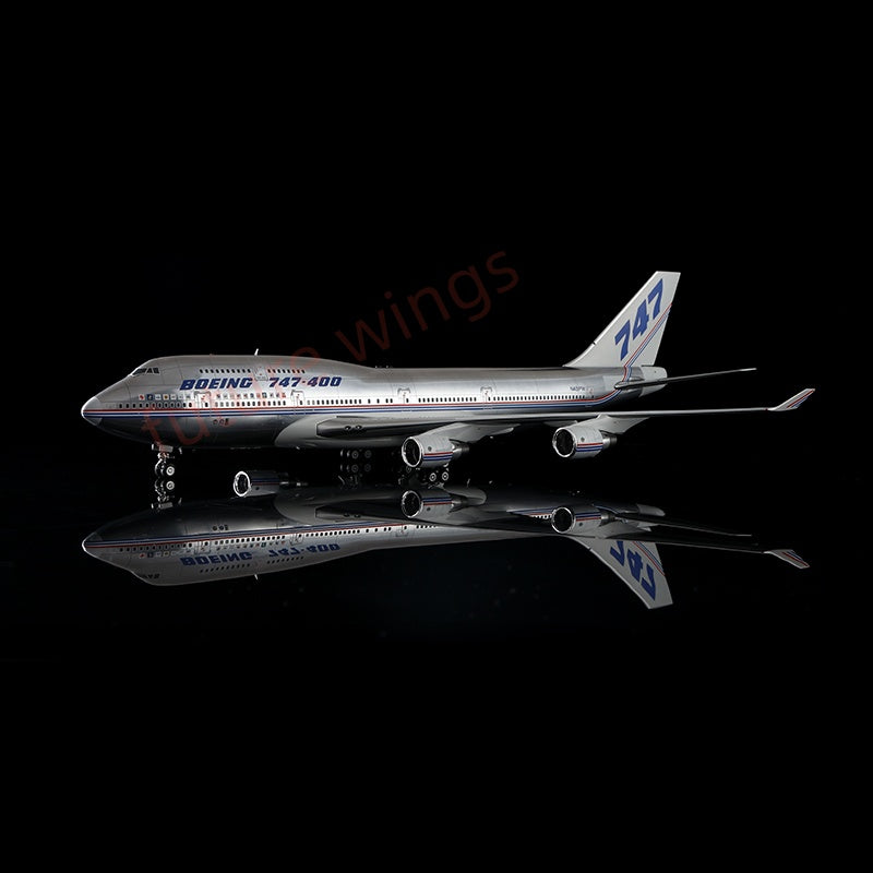1:200 SQ Wings Boeing House Color B747-400 N401PW Diecast Aircraft Model