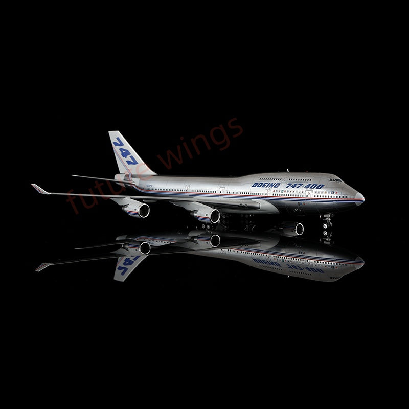 1:200 SQ Wings Boeing House Color B747-400 N401PW Diecast Aircraft Model