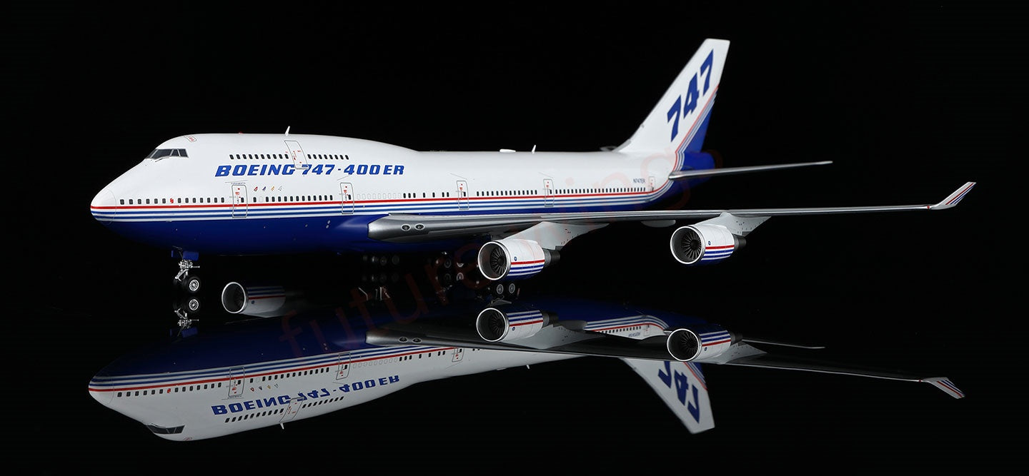 1:200 SQ Wings Boeing House Color B747-400 N747ER Diecast Aircraft Model