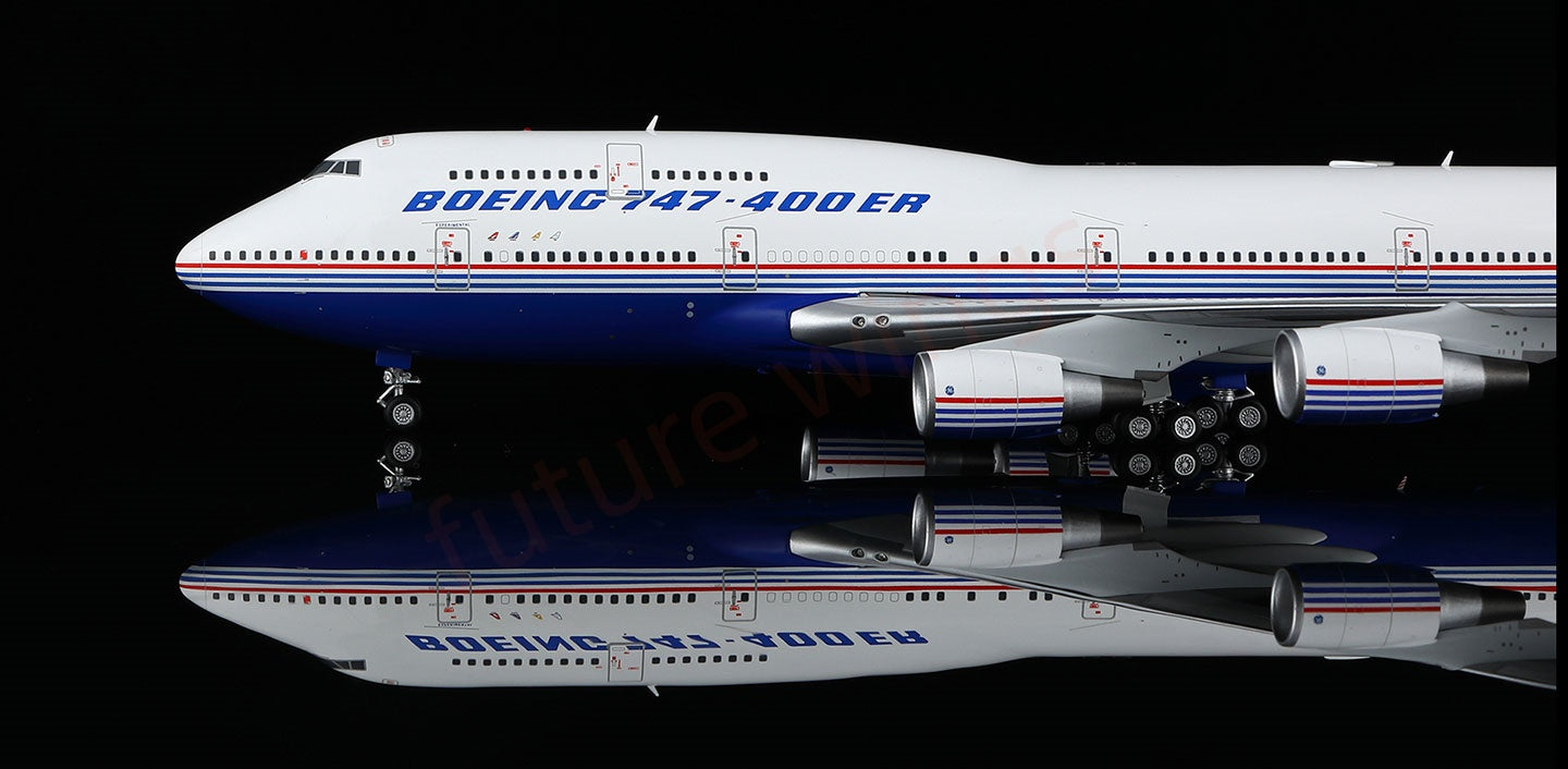 1:200 SQ Wings Boeing House Color B747-400 N747ER Diecast Aircraft Model