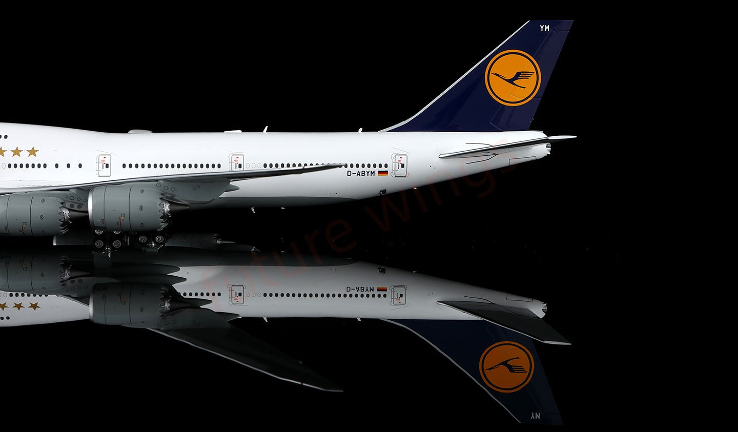 1:200 SQ Wings Lufthansa Airlines B747-8 D-ABYM Diecast Aircraft Model