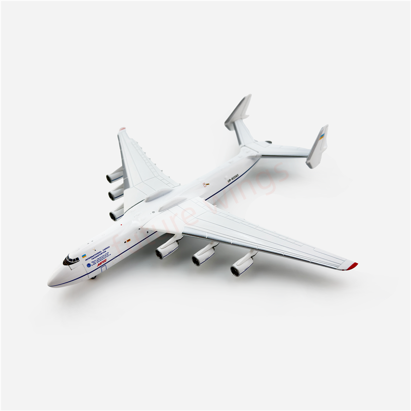 1:400 Blue Wings Antonov An-225 UR-82060 Aircraft Model+Free Tractor