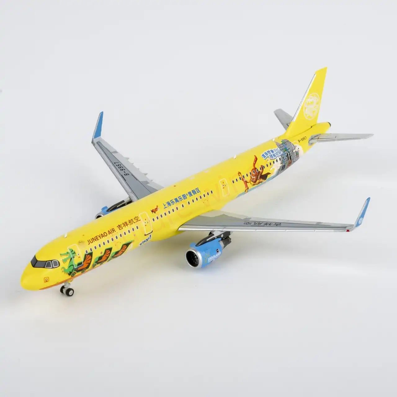 1:400 NG Models NG13141 Juneyao Airlines Airbus A321 B-9957 "LEGO" "Luxury Package"Aircraft Model+Free Tractor