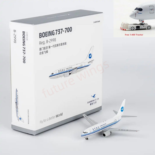 1:400 NG Models NG64138 XiamenAir B737-700 B-2998 Aircraft Model+Free Tractor