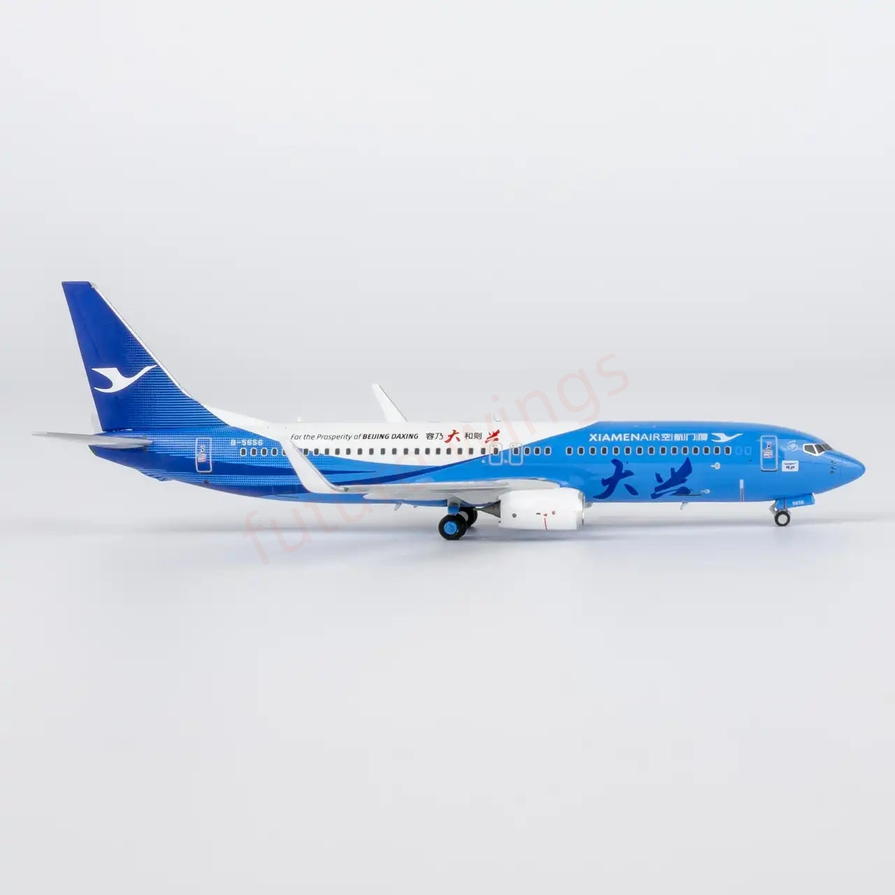 1:400 NG Models NG64149 XiamenAir B737-800 B-5656 "DaXing" Aircraft Model+Free Tractor