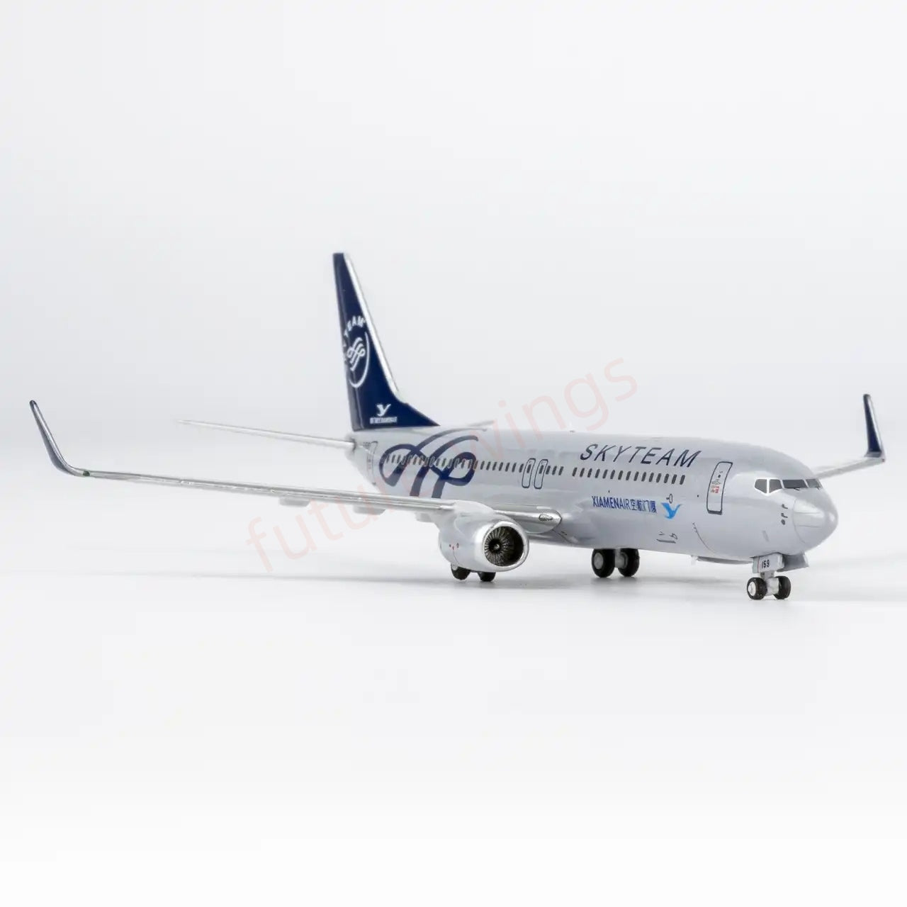 1:400 NG Models NG64151 XiamenAir B737-800 B-5159 "SKYTEAM" Aircraft Model+Free Tractor